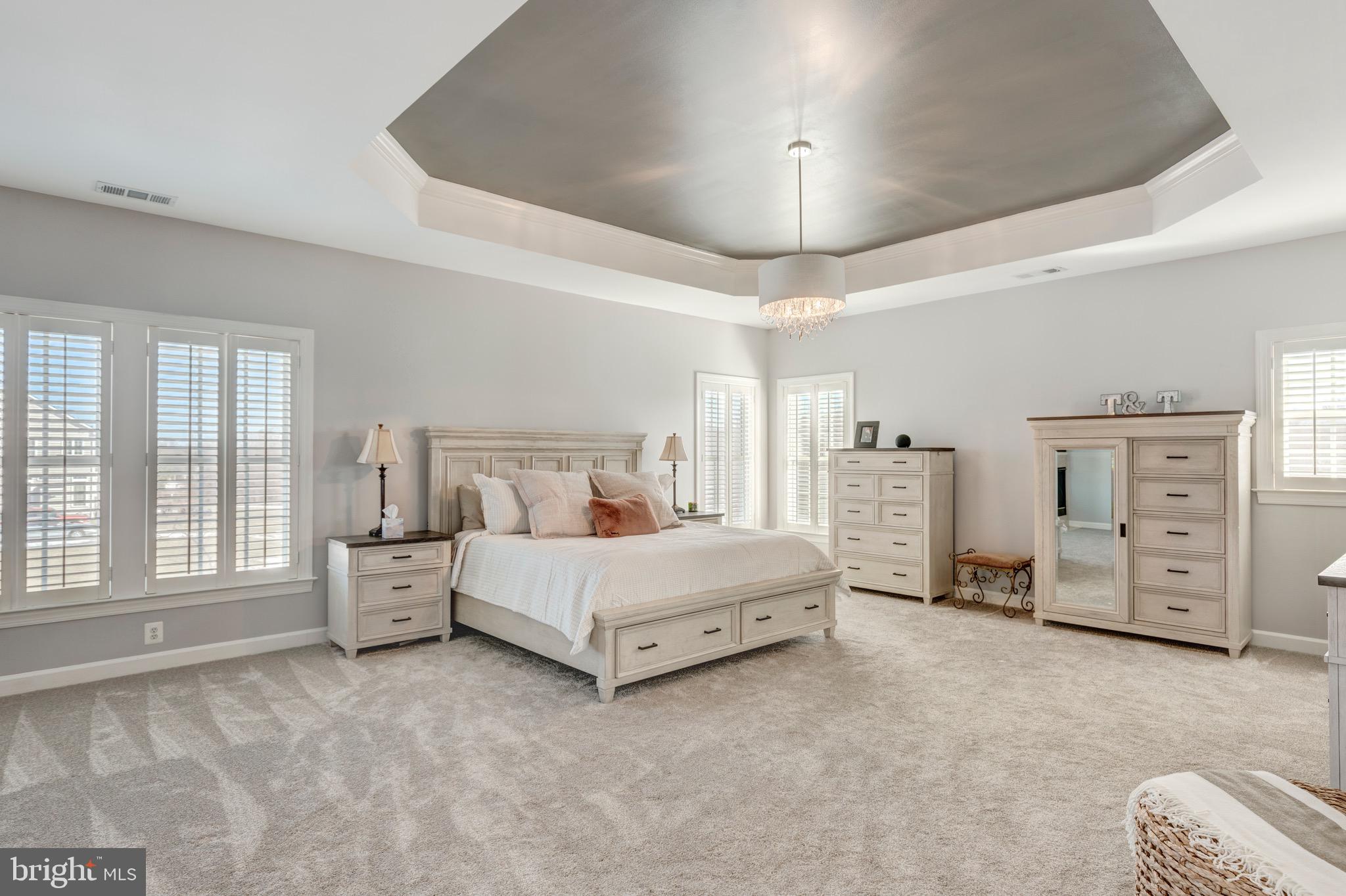 LAKE FOREST - Residential