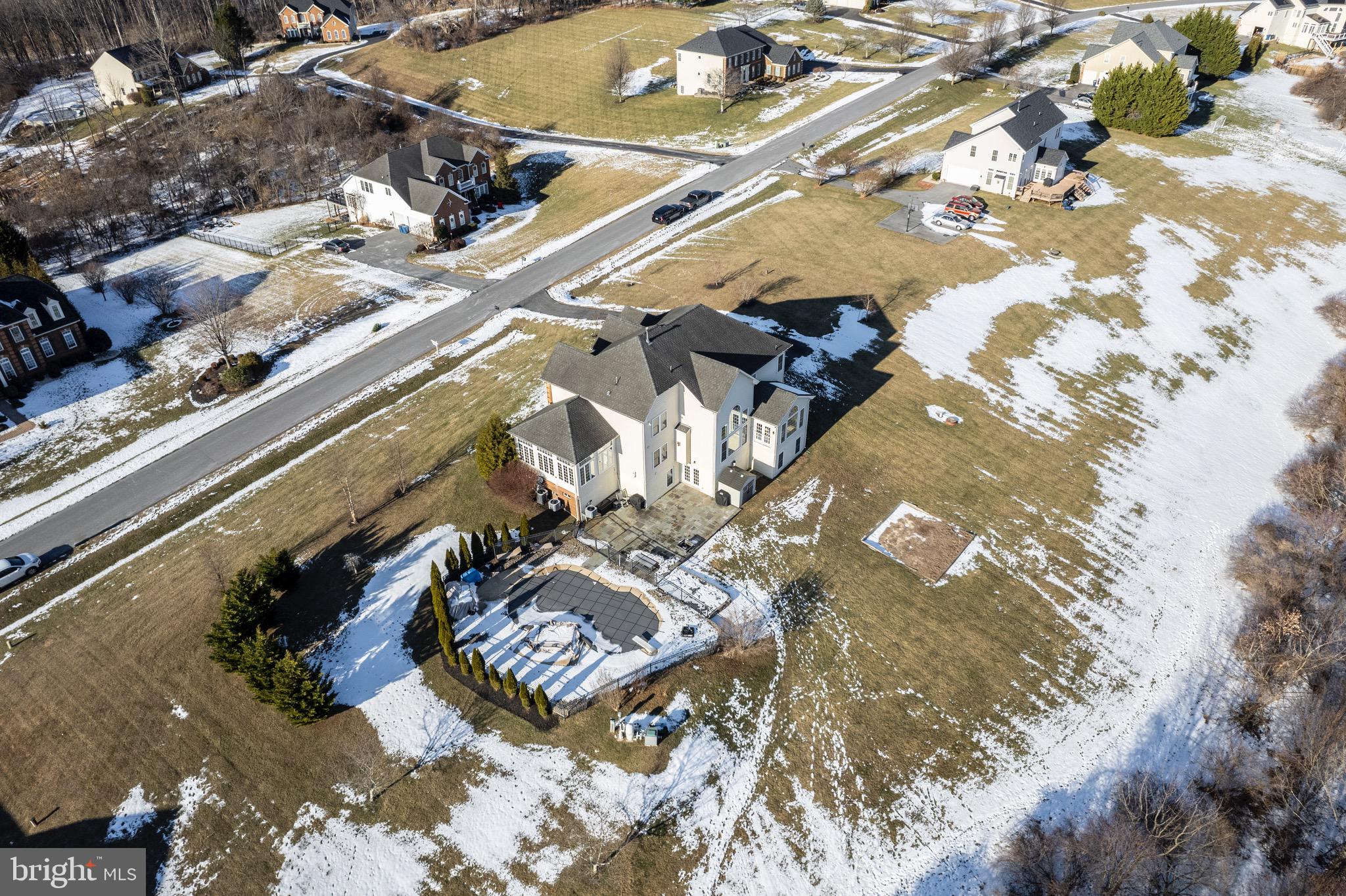 LAKE FOREST - Residential