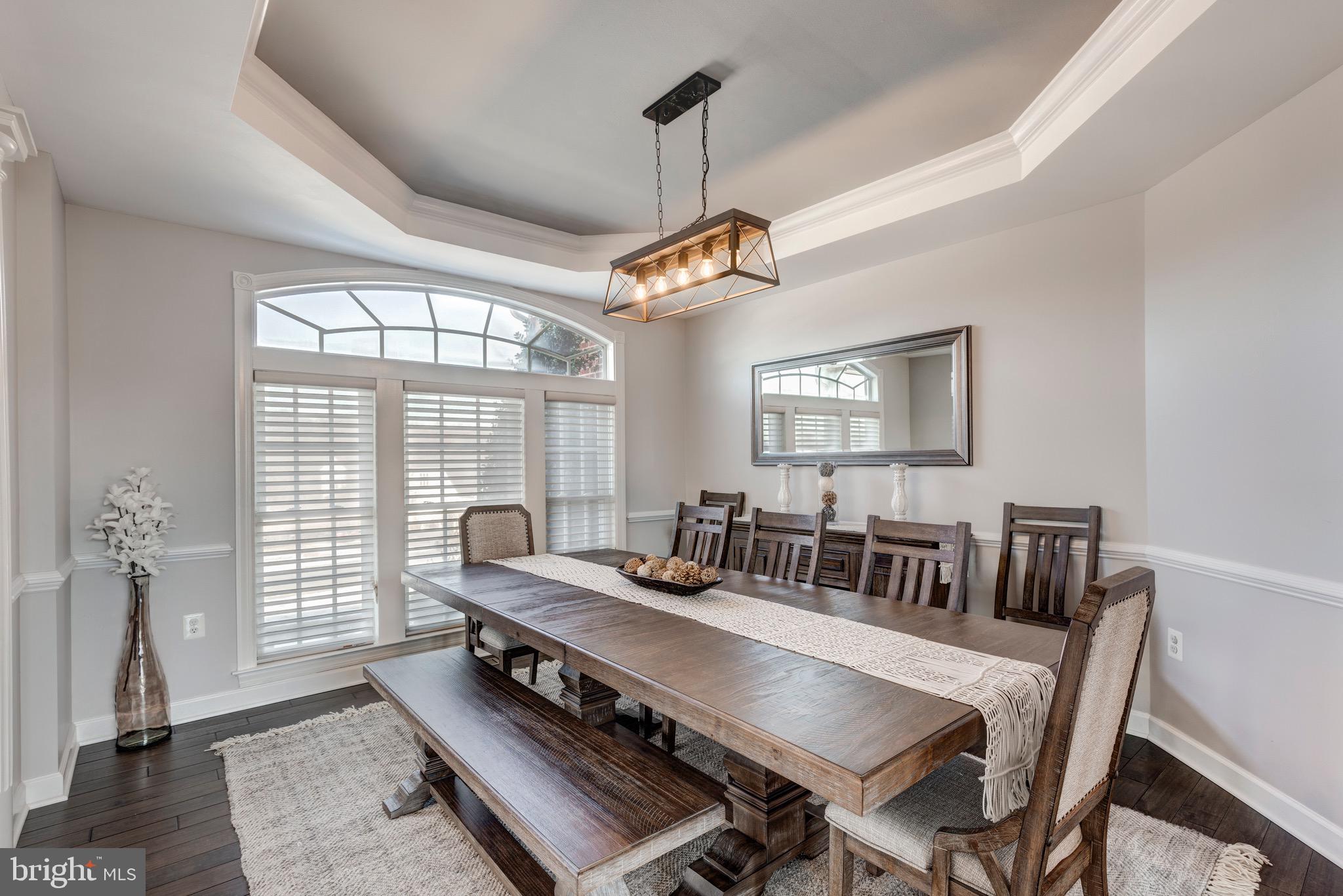 LAKE FOREST - Residential