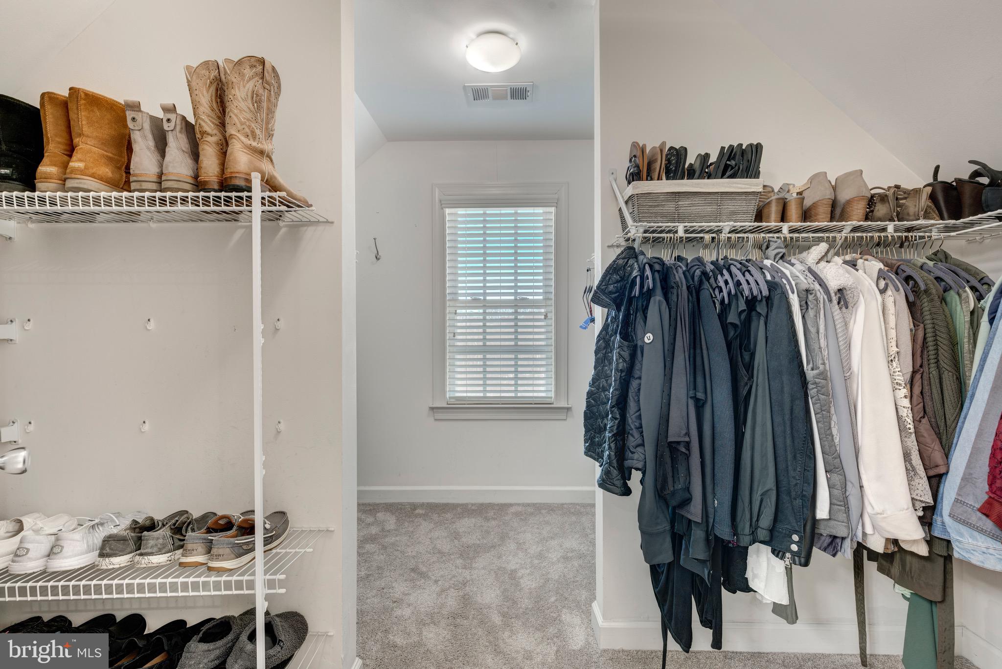 LAKE FOREST - Residential