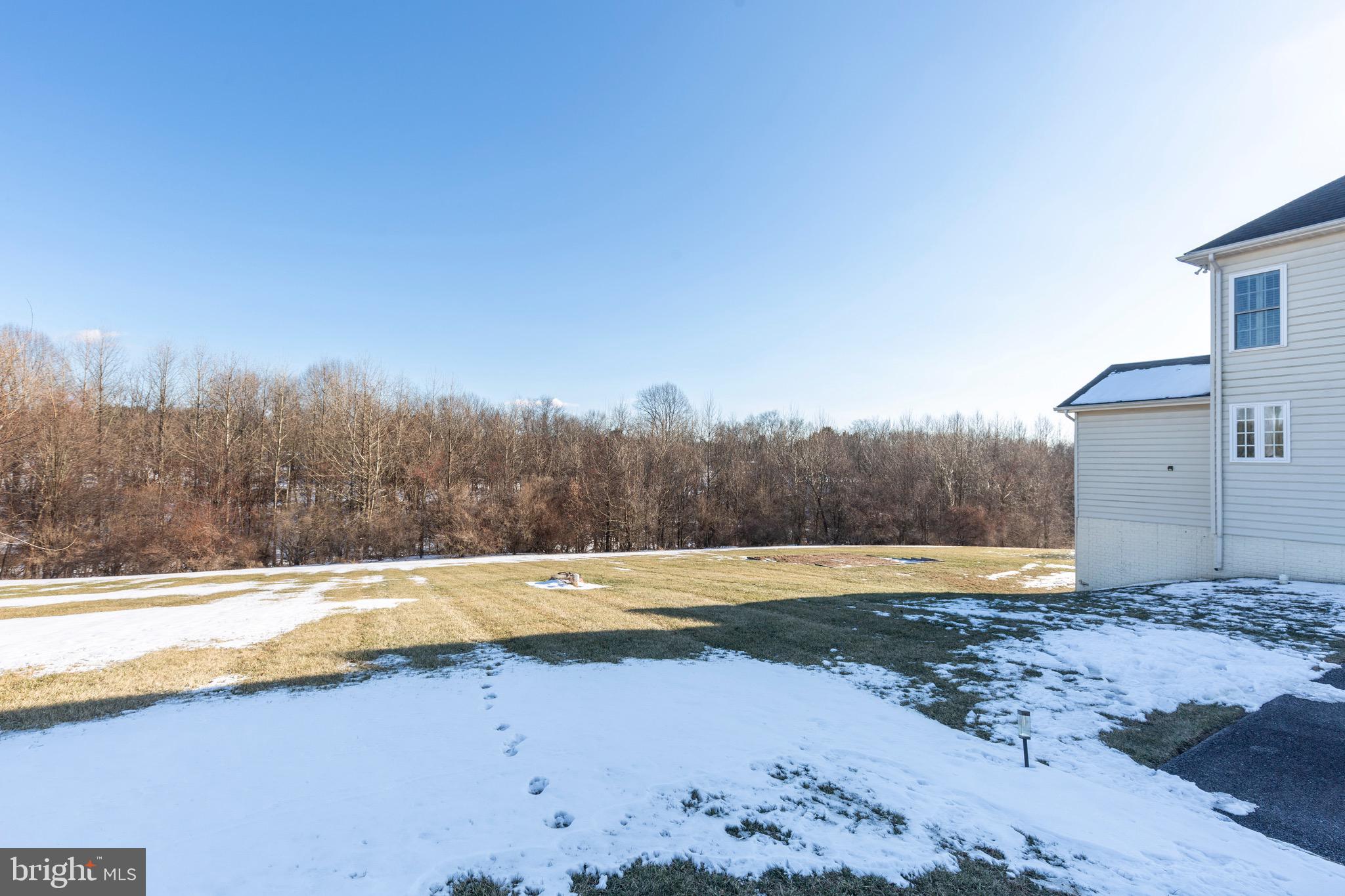 LAKE FOREST - Residential