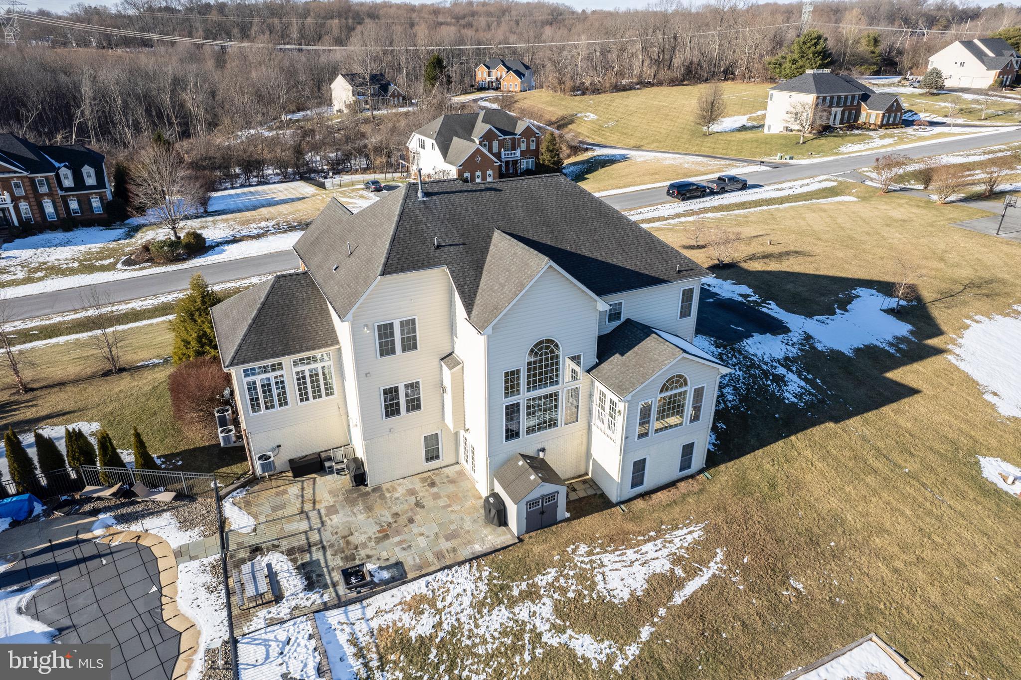 LAKE FOREST - Residential