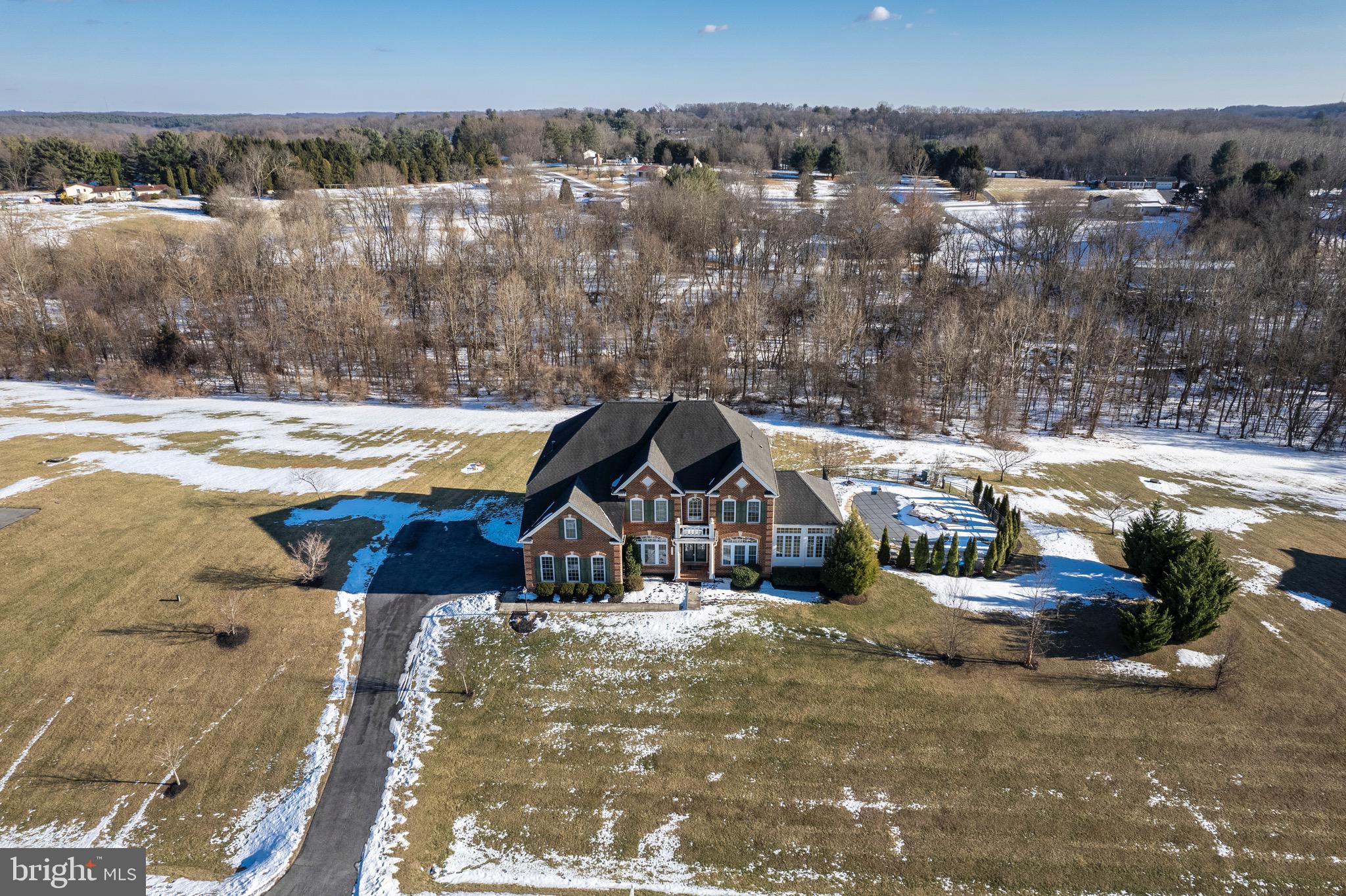 LAKE FOREST - Residential