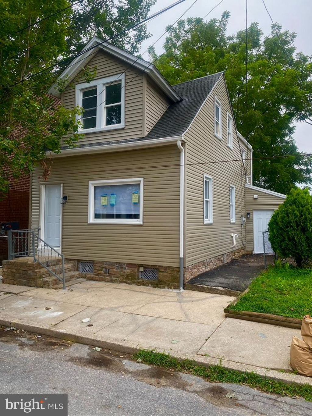 Photo of 758 Fremont Street, LANCASTER, PA 17603 (MLS # PALA2074564)