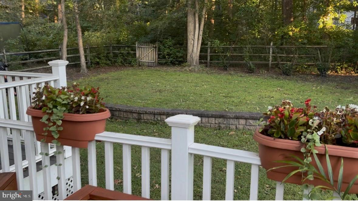 17 COVENTRY CIRCLE W