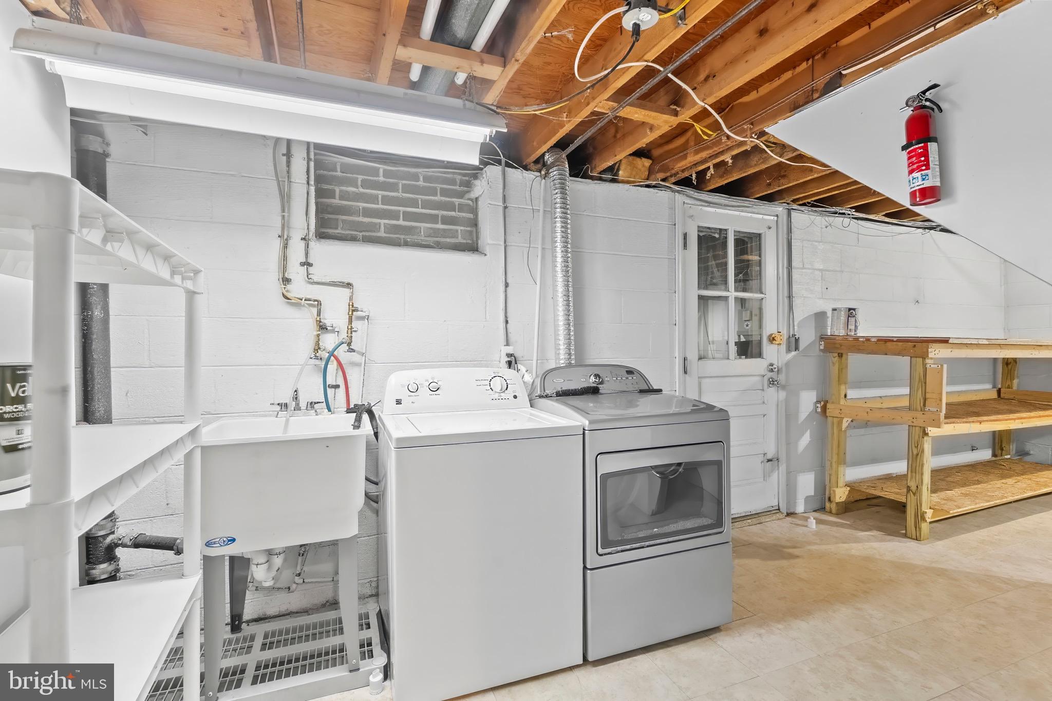 HOMESTEAD VILLAGE - Residential