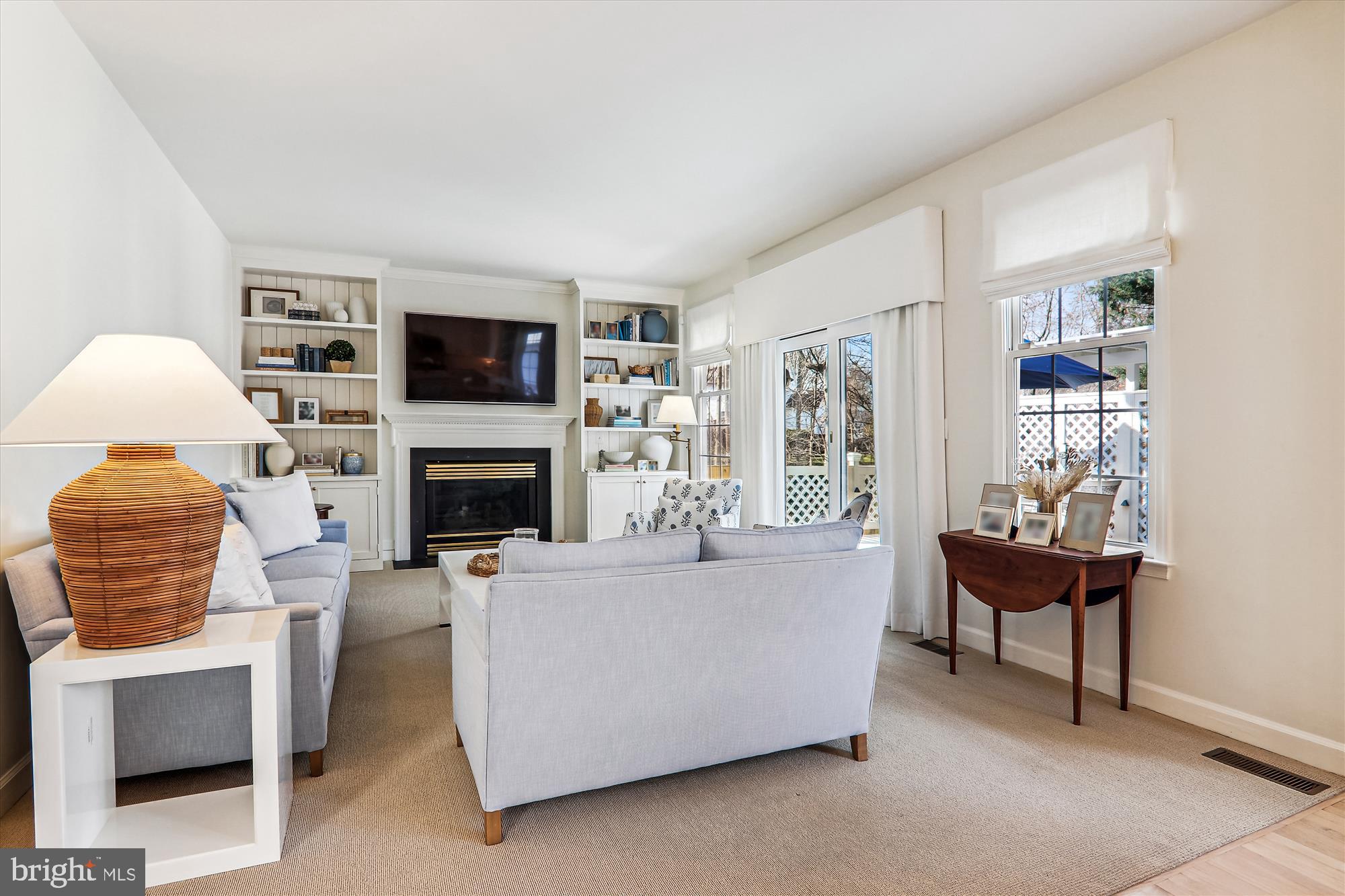 KENSINGTON HEIGHTS - Residential