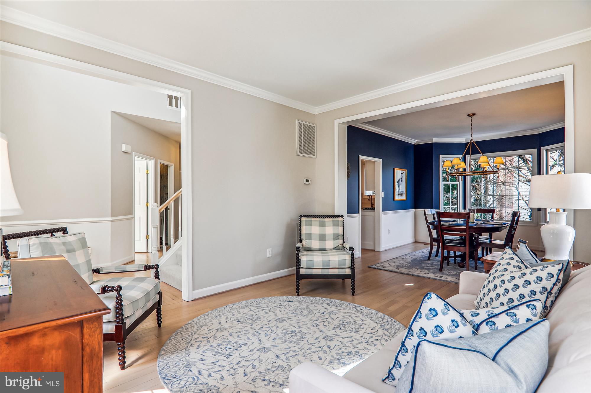 KENSINGTON HEIGHTS - Residential