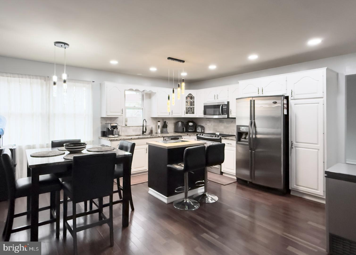 RIVERS BEND - Residential