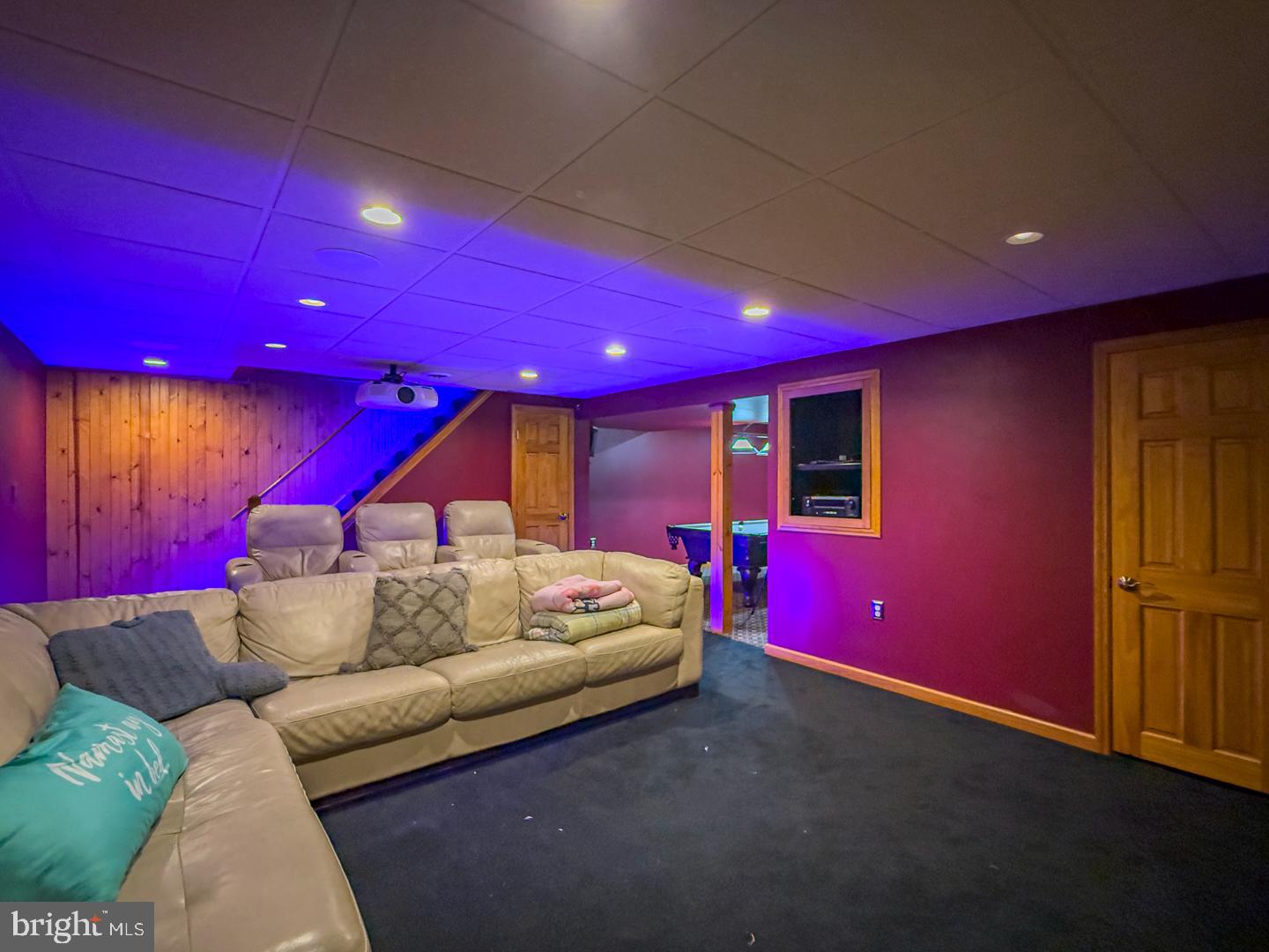 RIVERS BEND - Residential