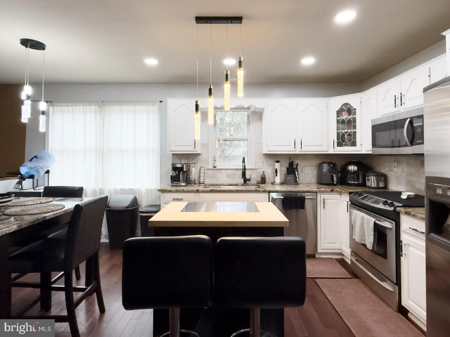 RIVERS BEND - Residential