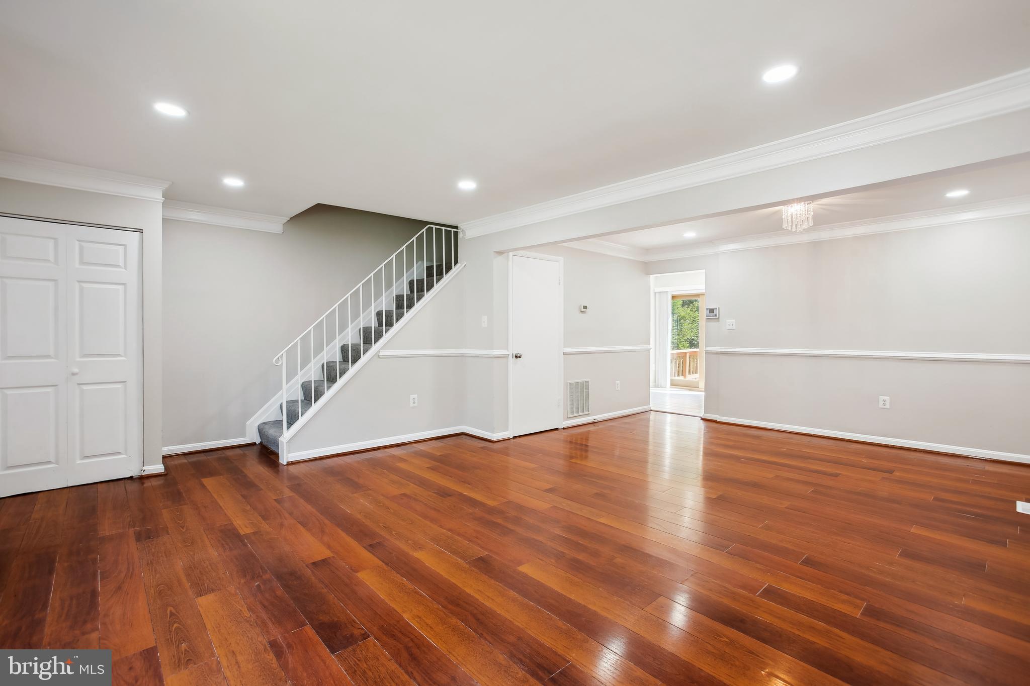 DALE CITY - Residential