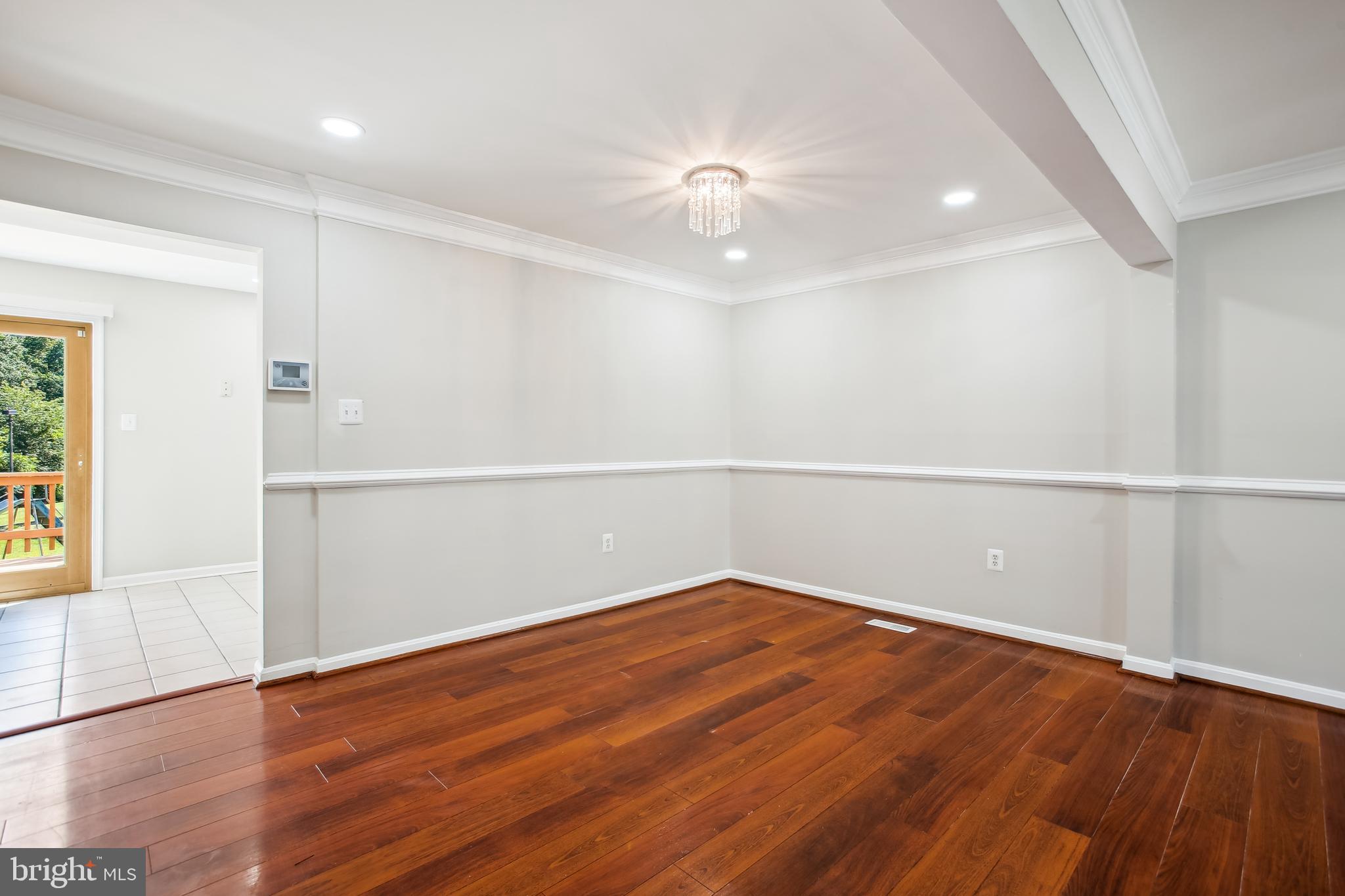 DALE CITY - Residential