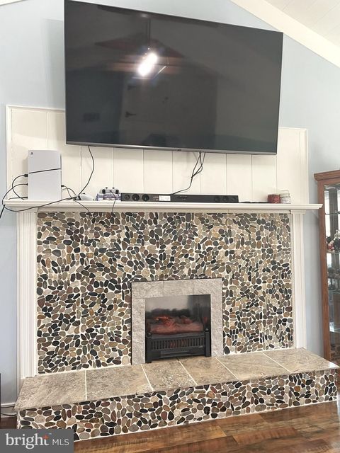 listing image 58