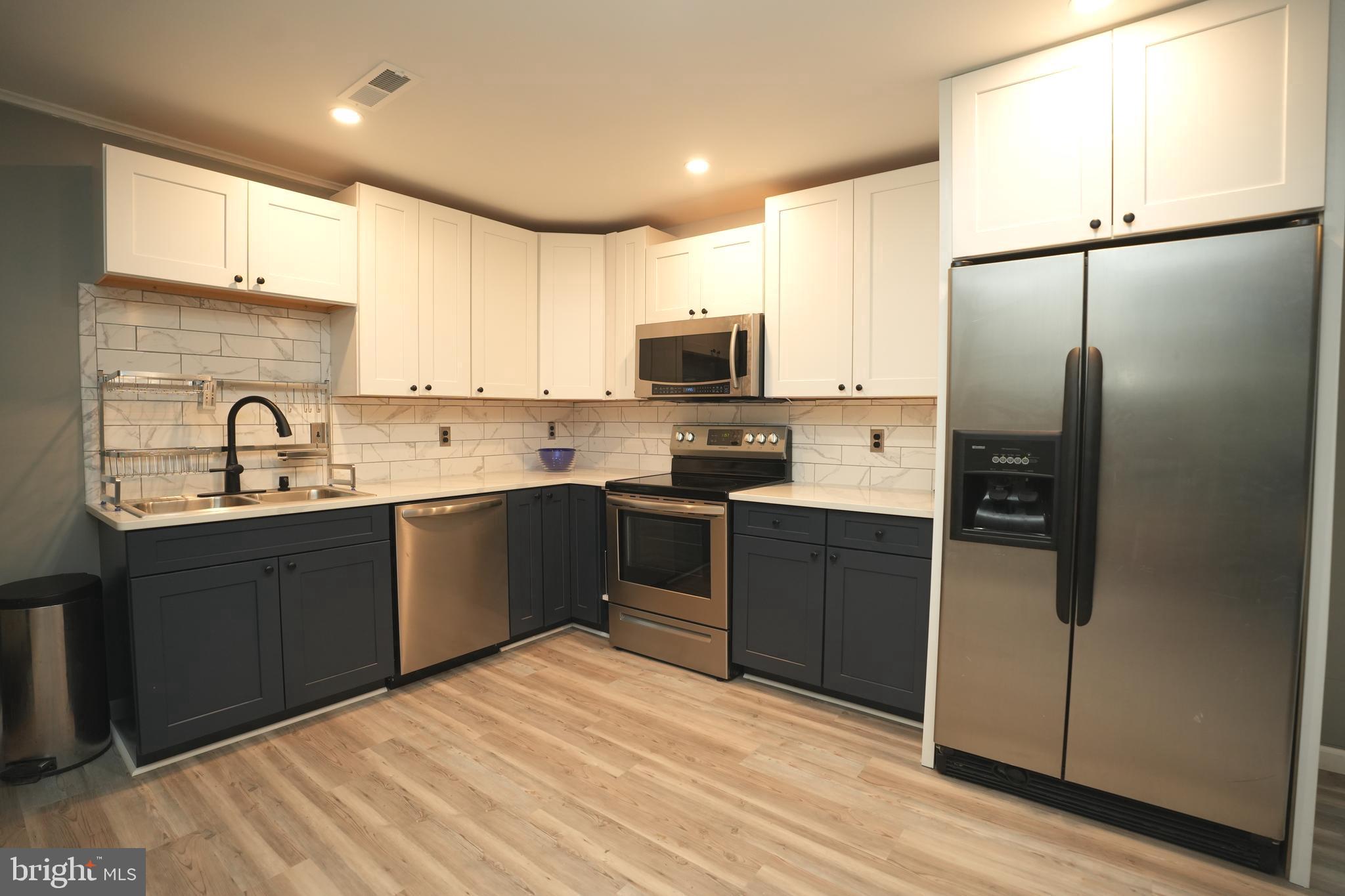 FORREST PARK - Residential