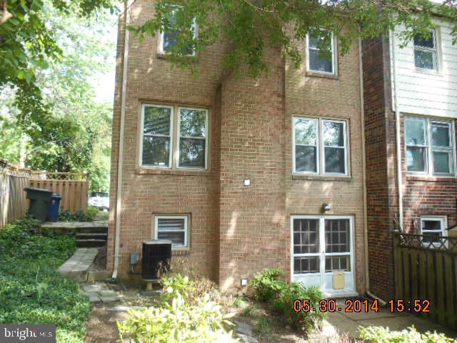 KMS TOWNHOUSES - Residential Lease