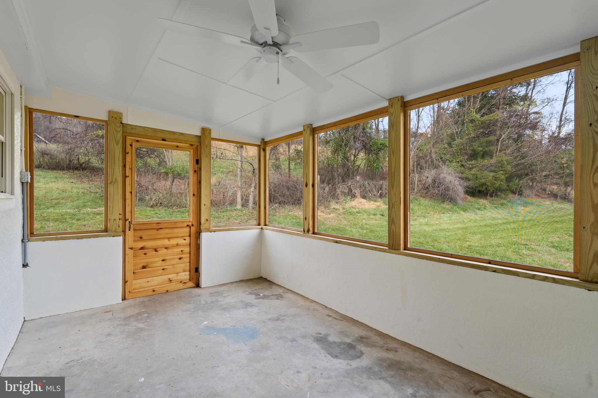 SHENANDOAH WOODLANDS - Residential