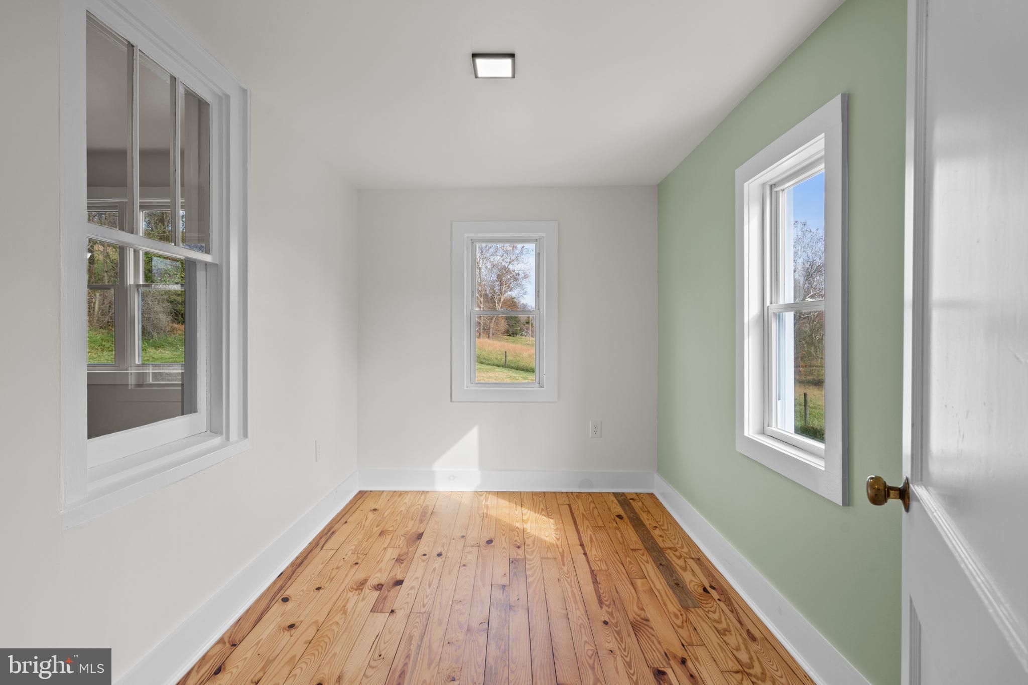 SHENANDOAH WOODLANDS - Residential