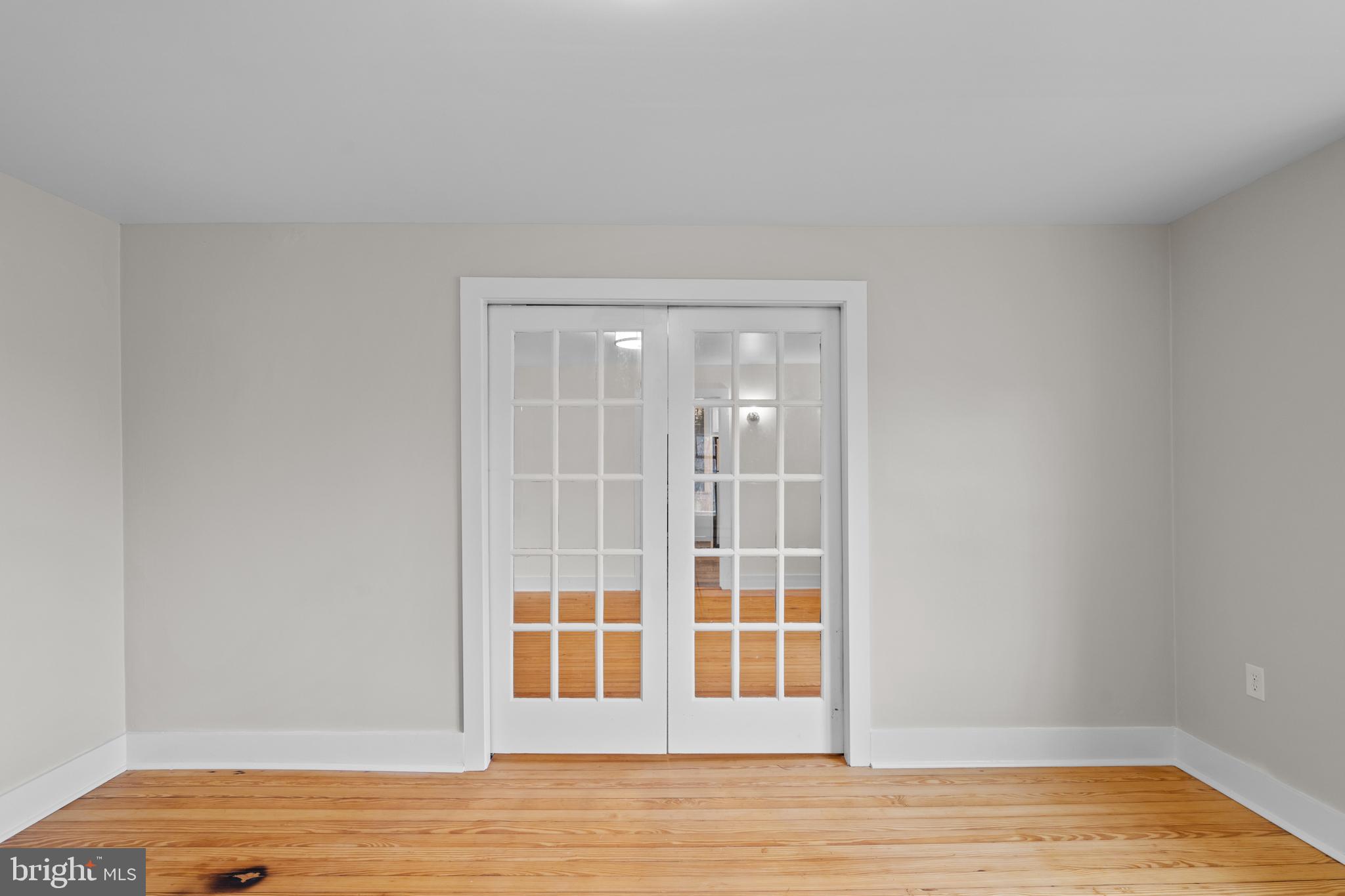 SHENANDOAH WOODLANDS - Residential