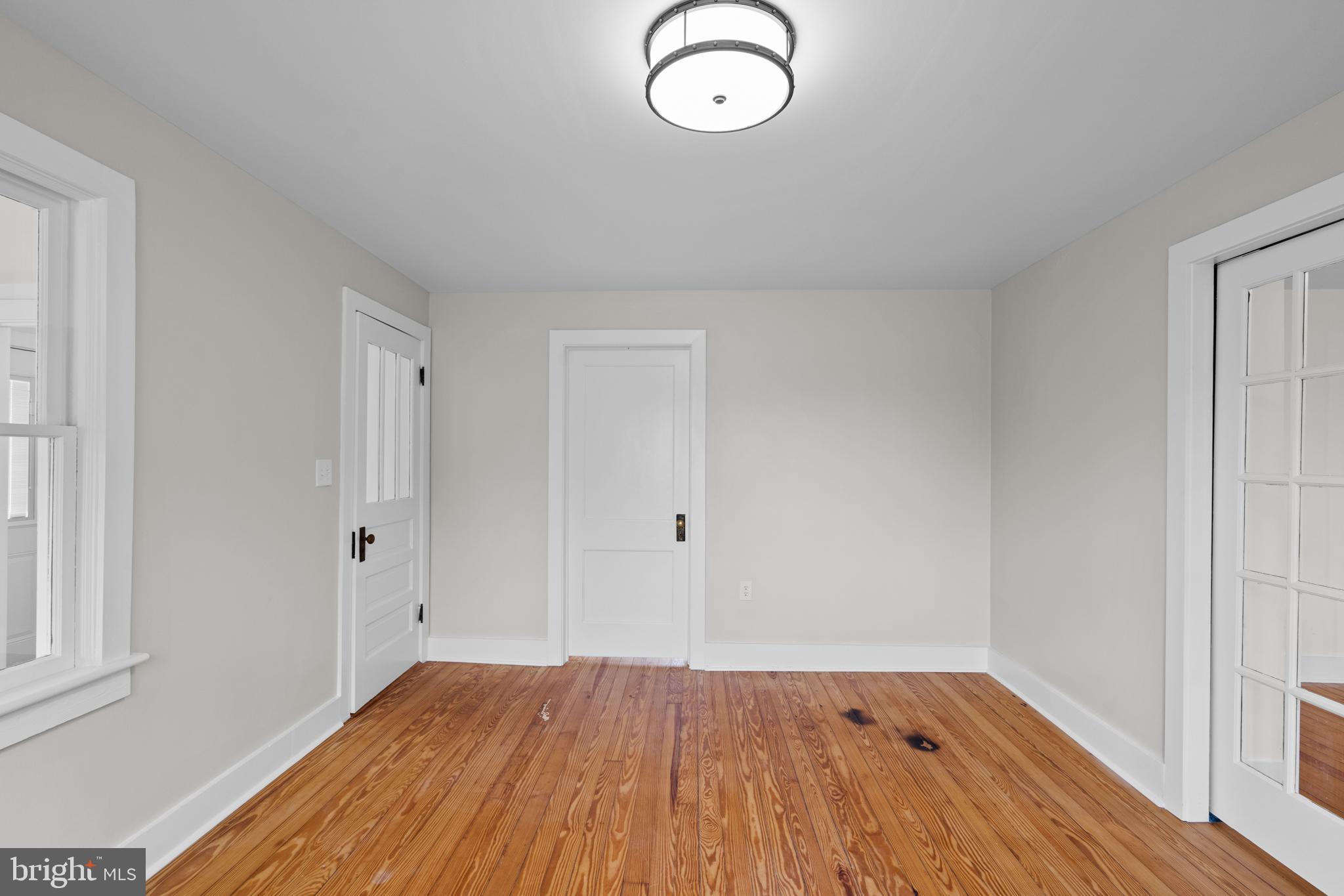 SHENANDOAH WOODLANDS - Residential