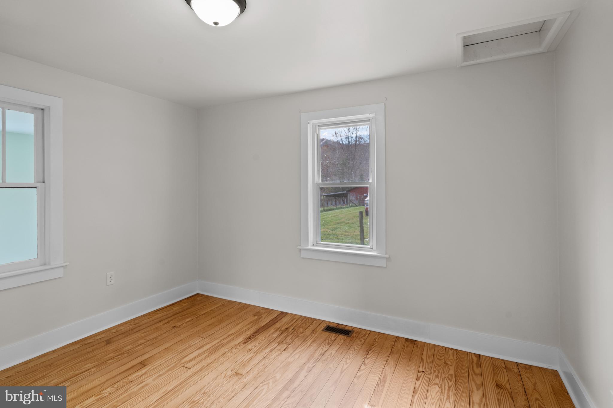 SHENANDOAH WOODLANDS - Residential