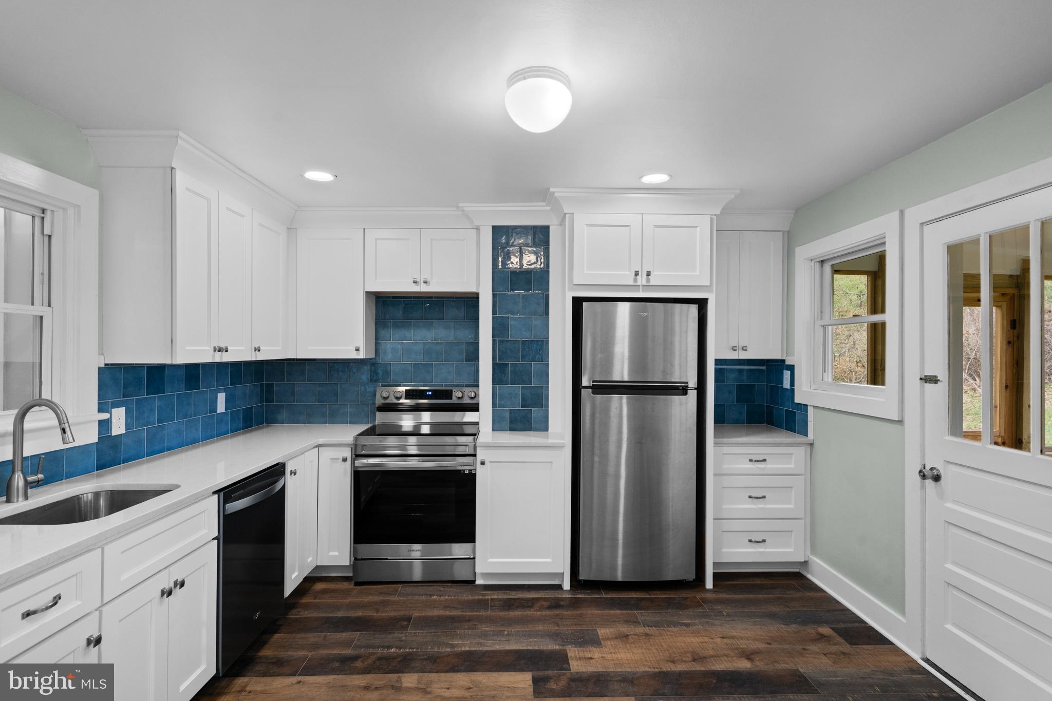 SHENANDOAH WOODLANDS - Residential