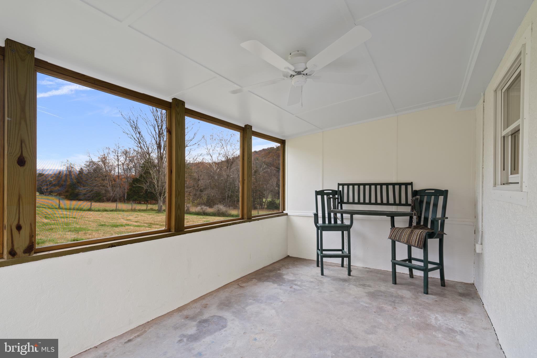 SHENANDOAH WOODLANDS - Residential