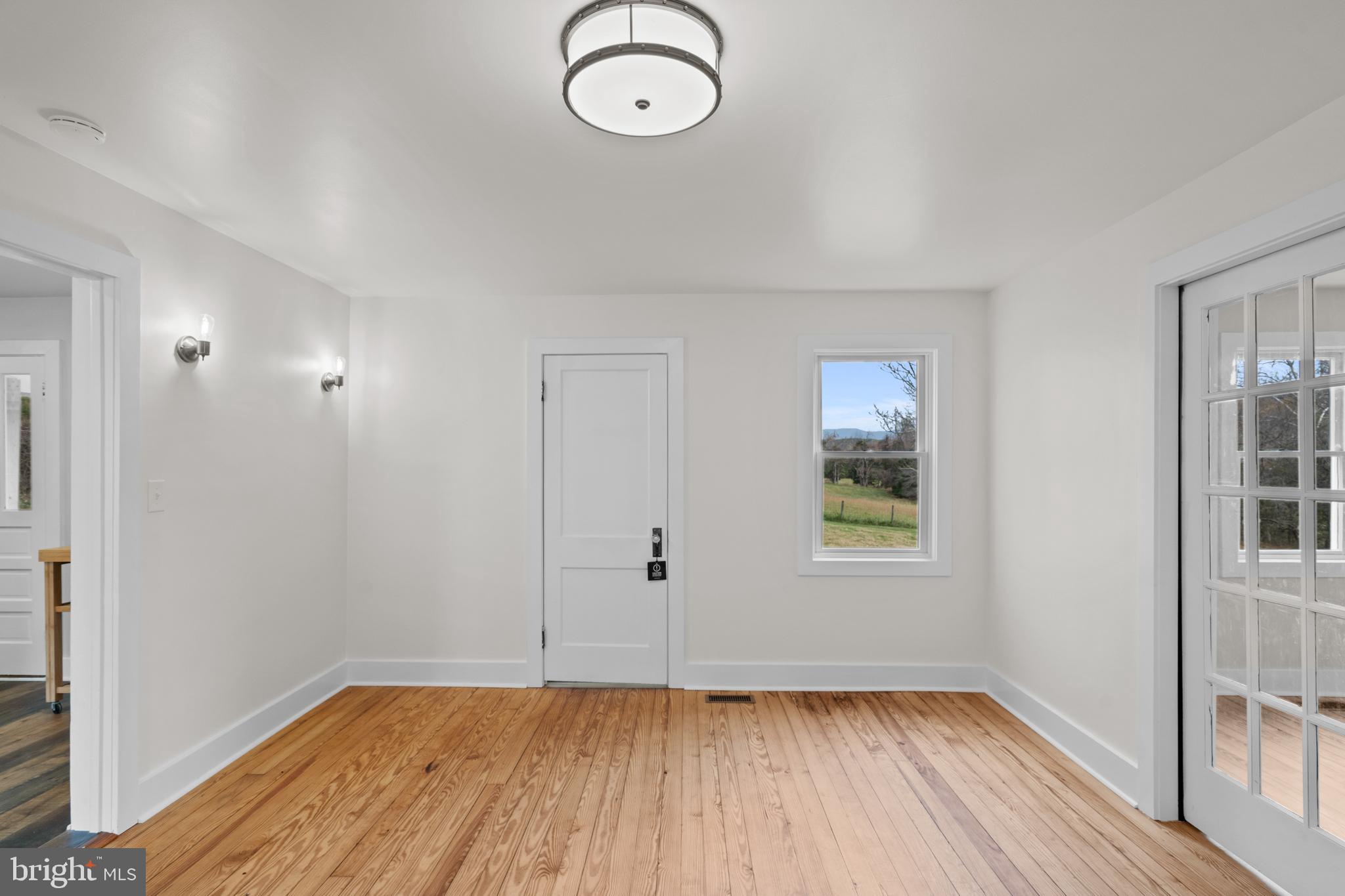 SHENANDOAH WOODLANDS - Residential