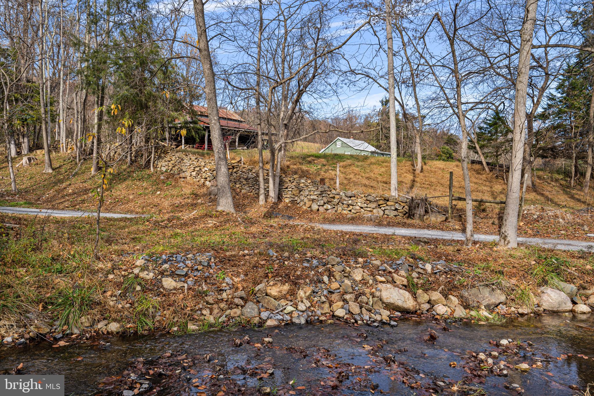 SHENANDOAH WOODLANDS - Residential