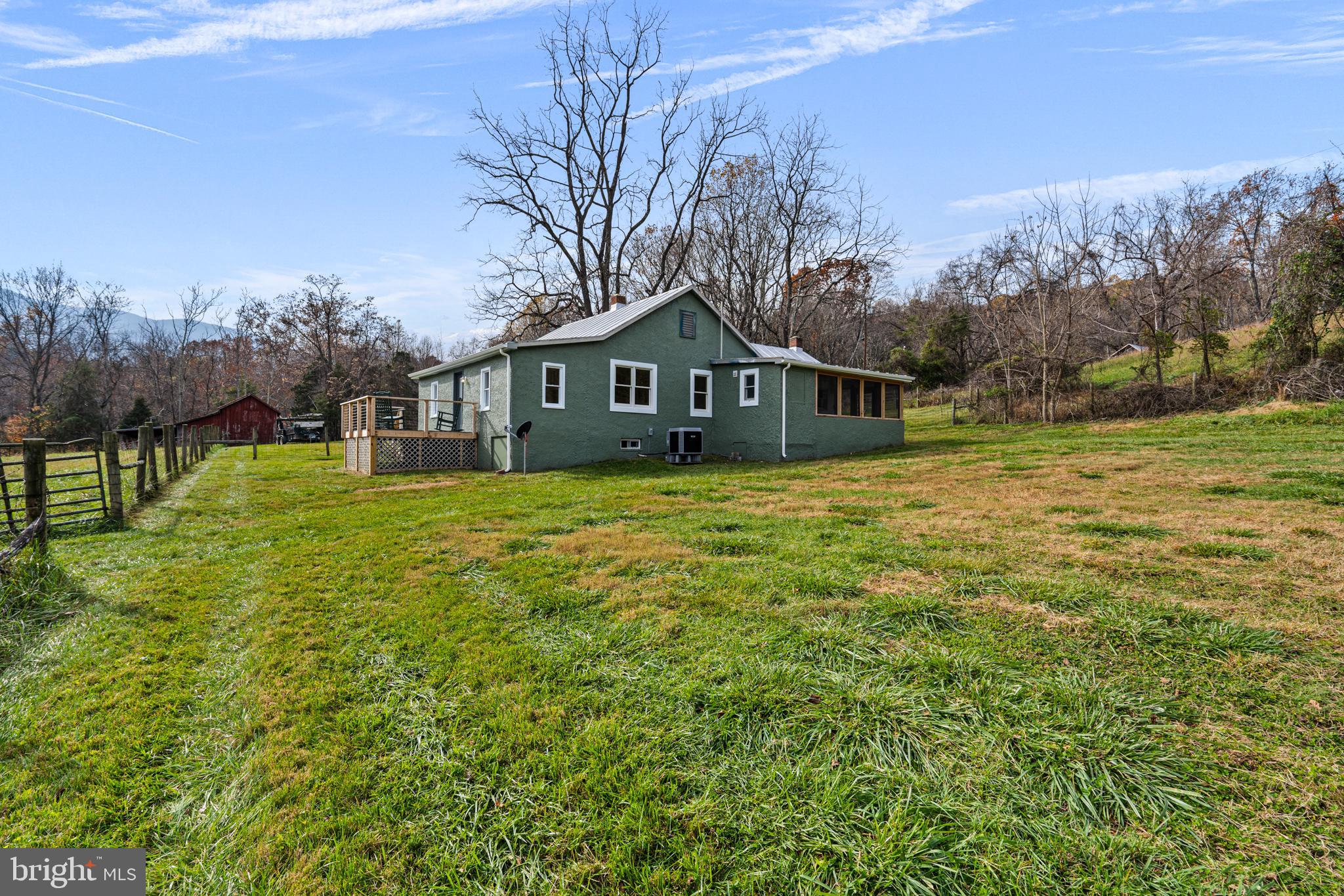 SHENANDOAH WOODLANDS - Residential