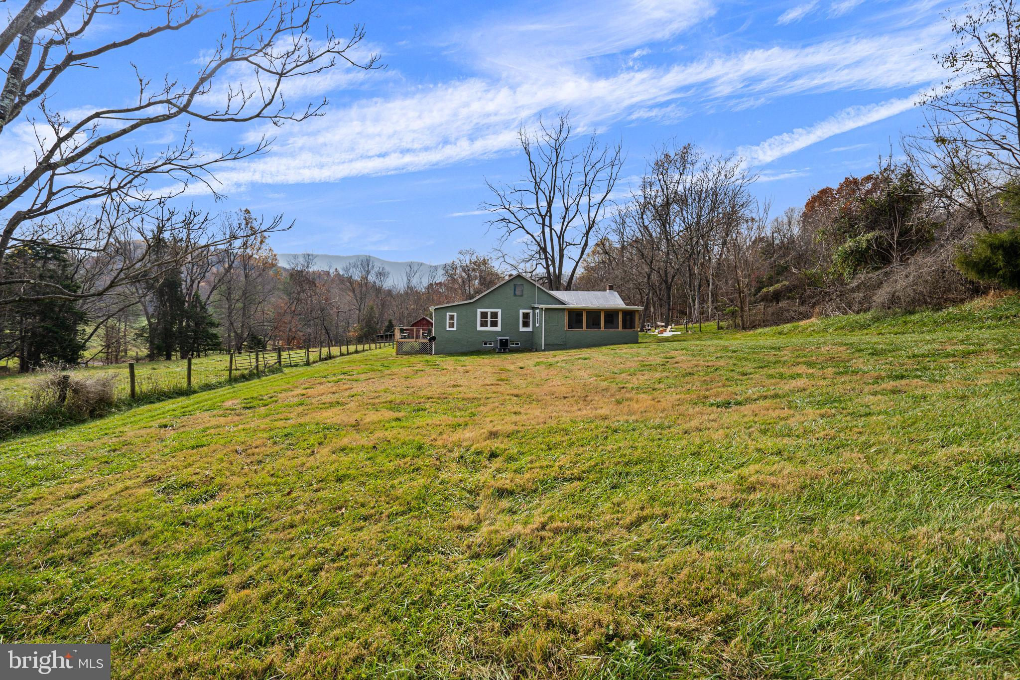 SHENANDOAH WOODLANDS - Residential