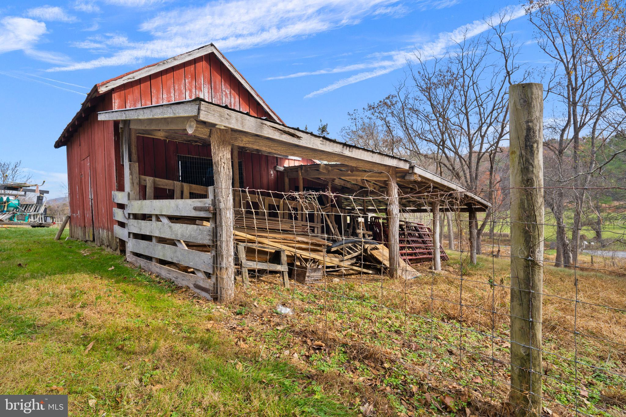 SHENANDOAH WOODLANDS - Residential