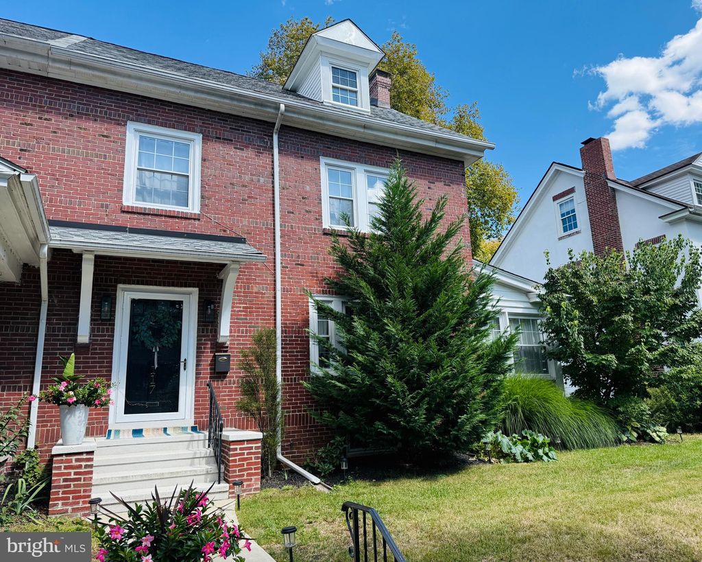 Photo of 117 S Park Road, READING, PA 19610 (MLS # PABK2062920)