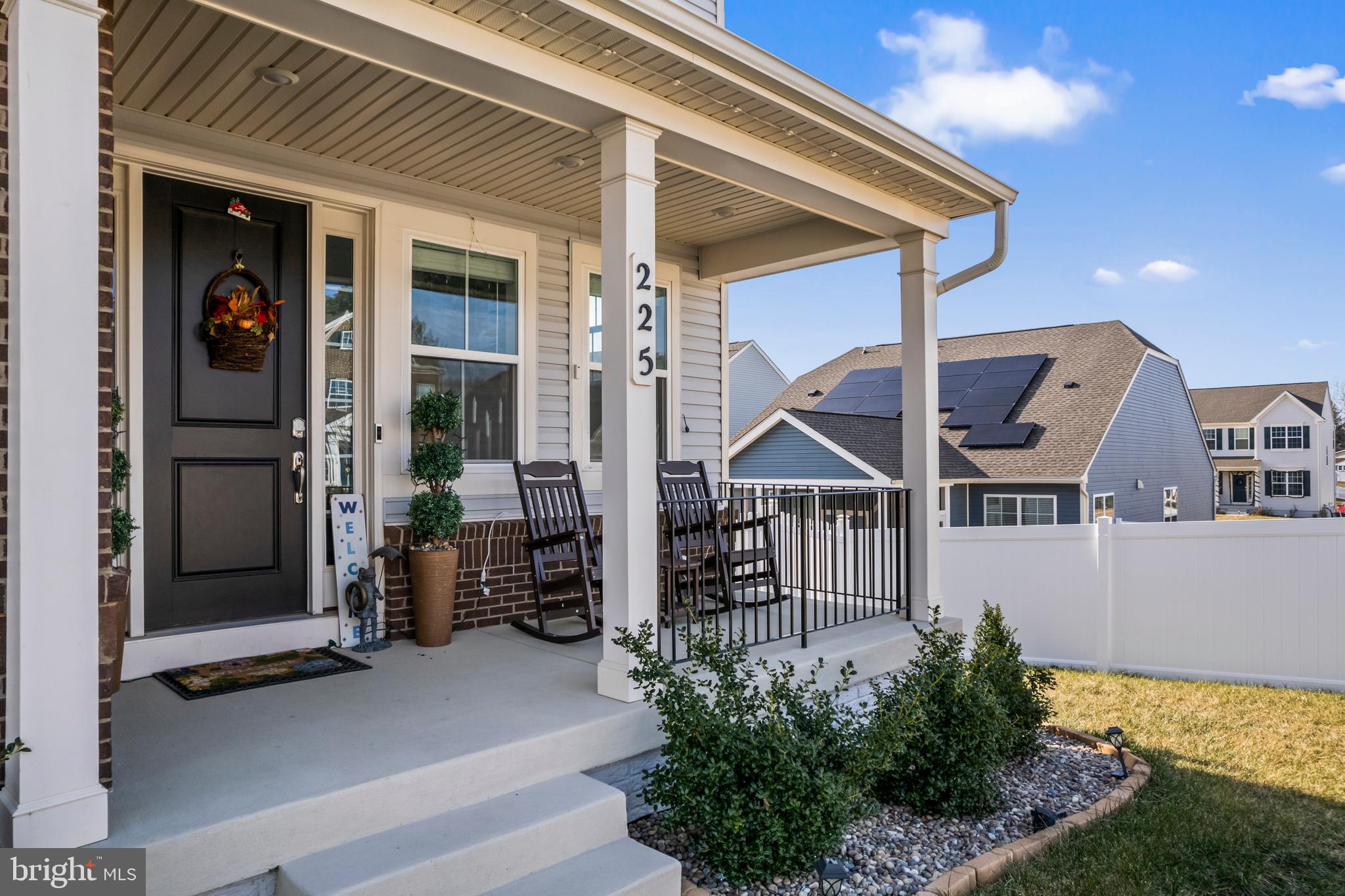 SENSENY VILLAGE - Residential