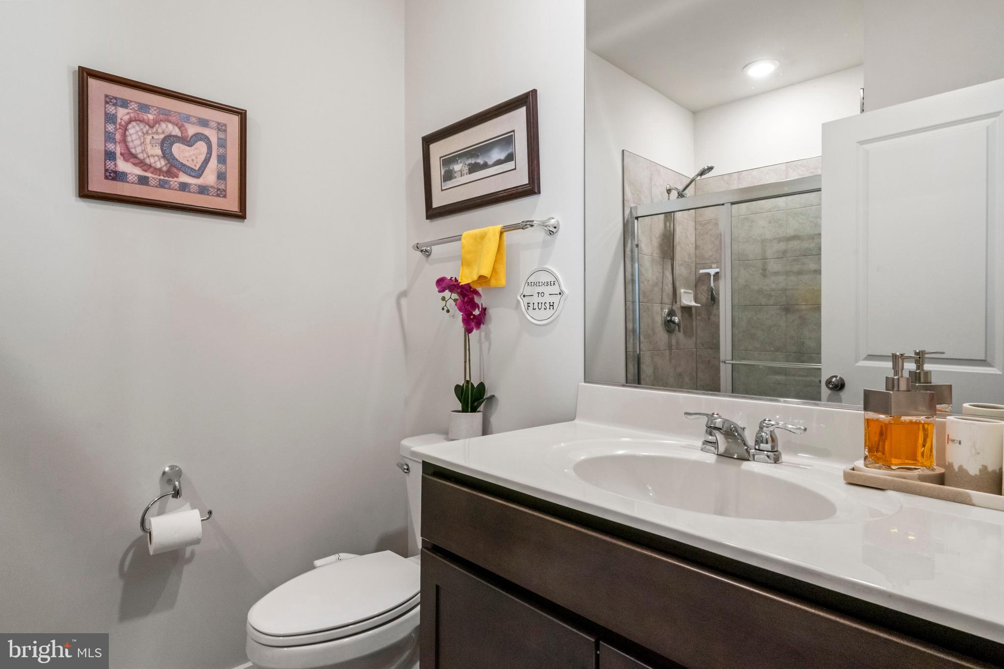 SENSENY VILLAGE - Residential