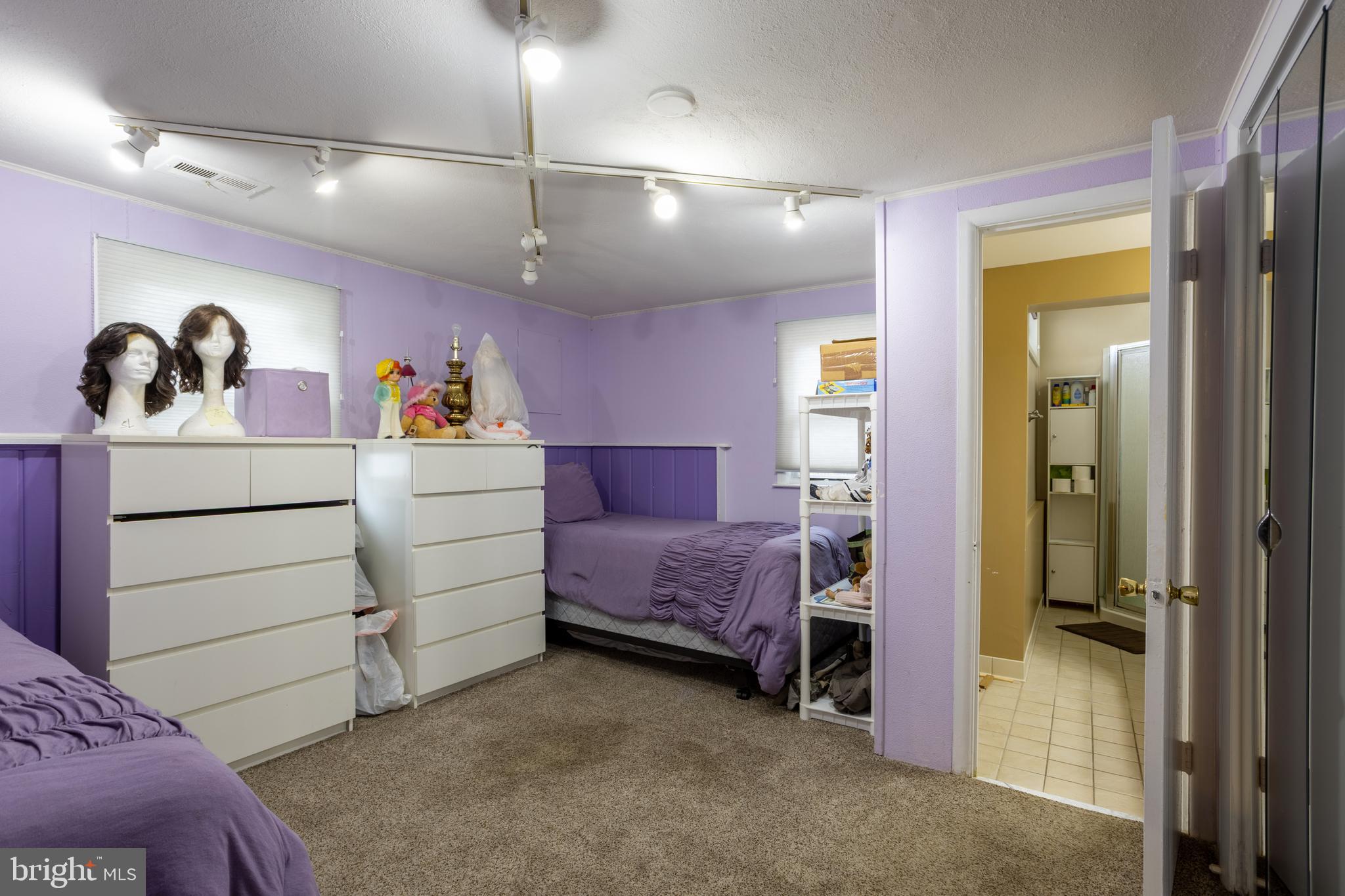 GREENSPRING MANOR - Residential