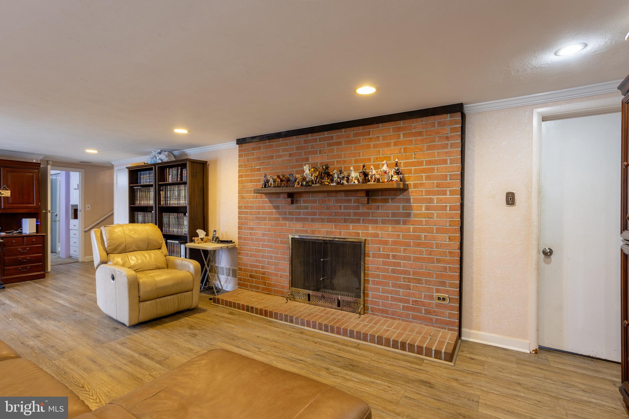 GREENSPRING MANOR - Residential