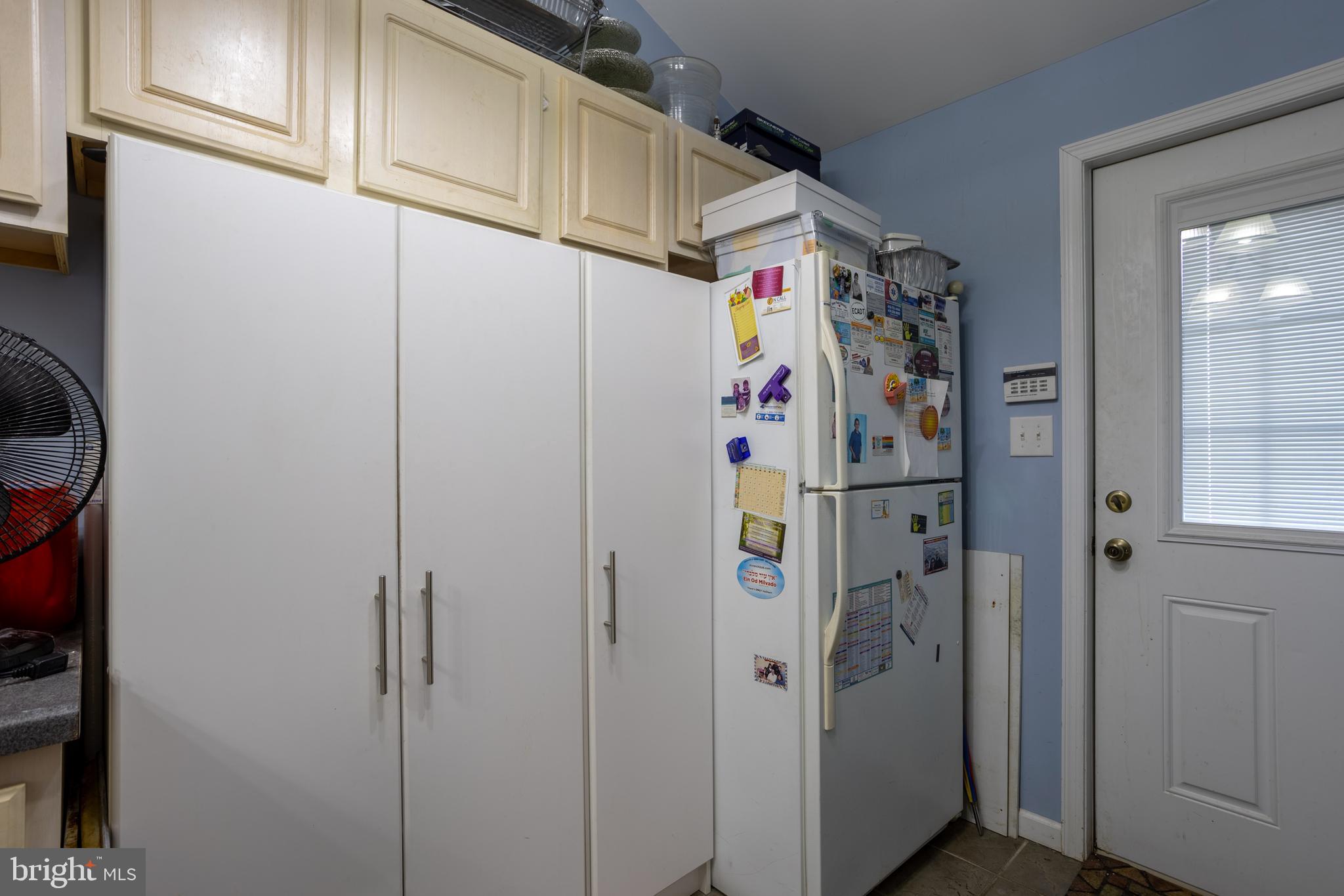 GREENSPRING MANOR - Residential