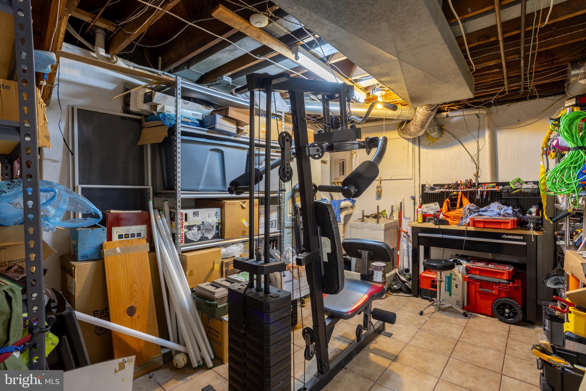 GREENSPRING MANOR - Residential