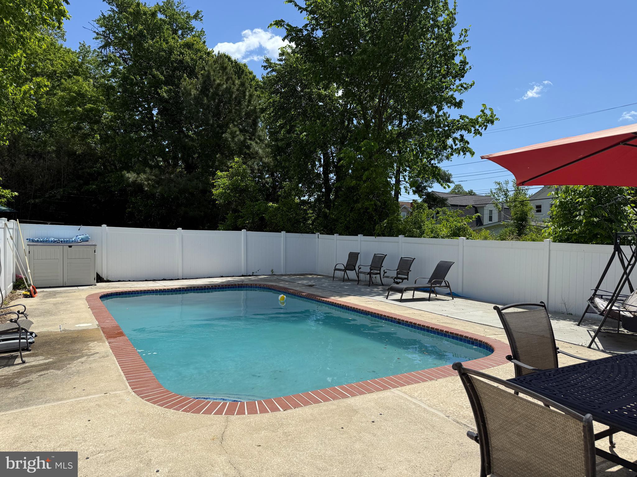GREENSPRING MANOR - Residential