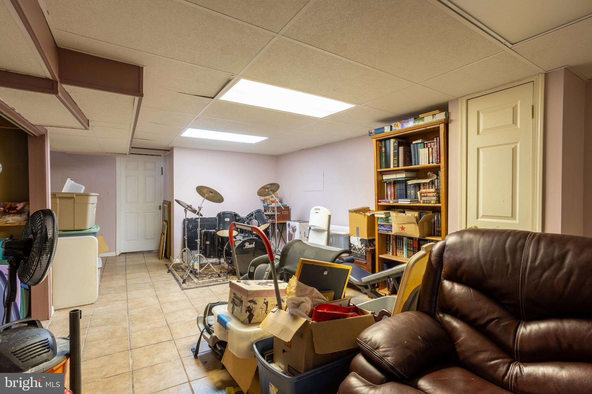 GREENSPRING MANOR - Residential