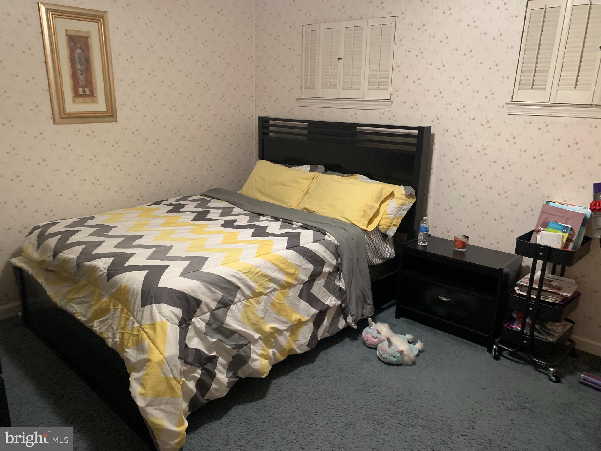 WHITE FLINT PARK - Residential Lease