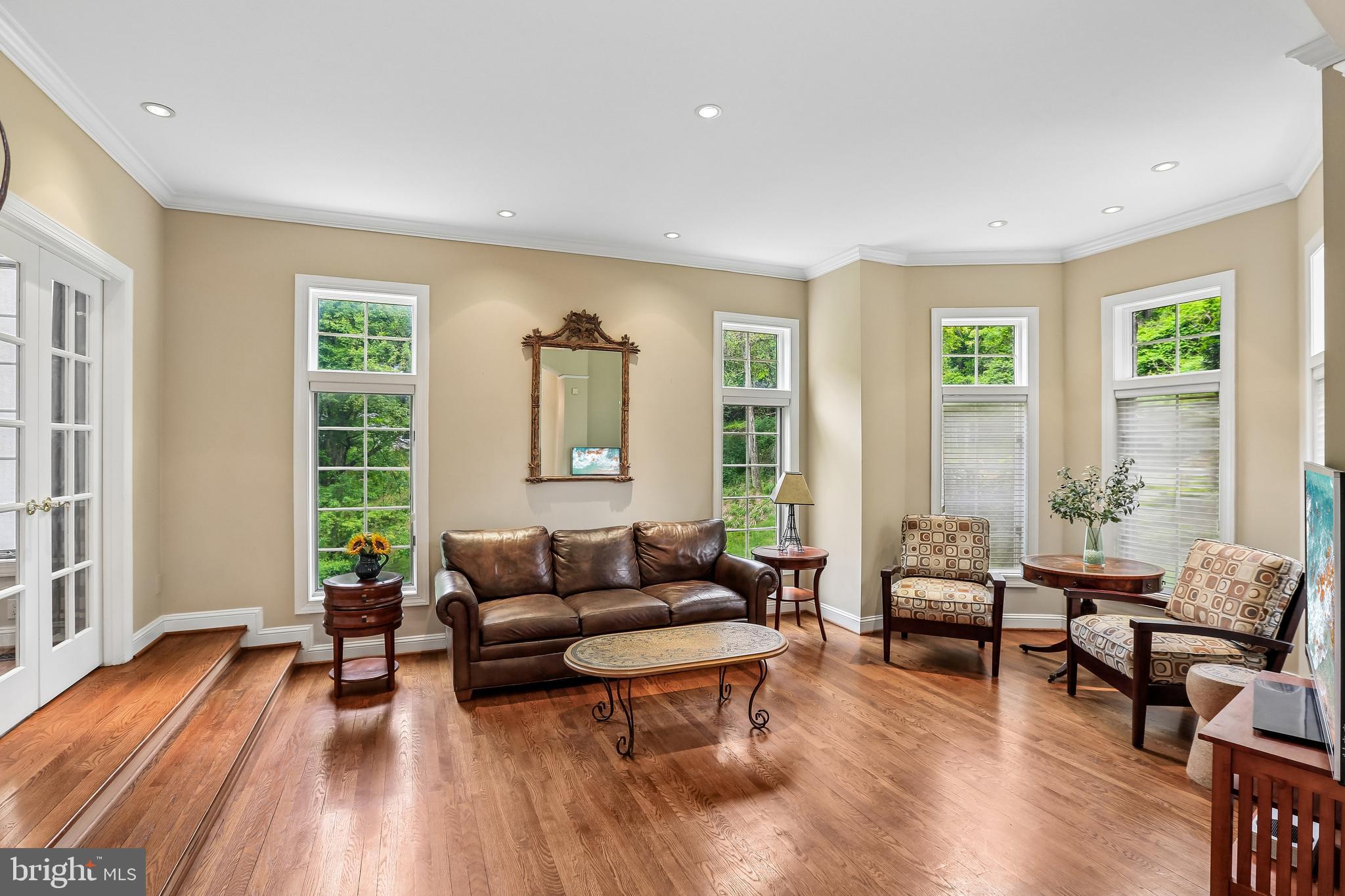 VALLEY BROOK - Residential