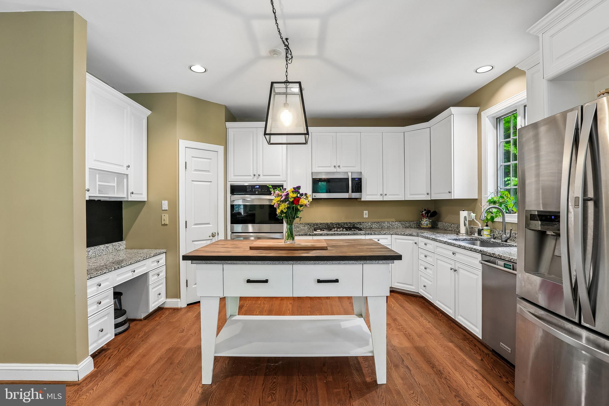 VALLEY BROOK - Residential