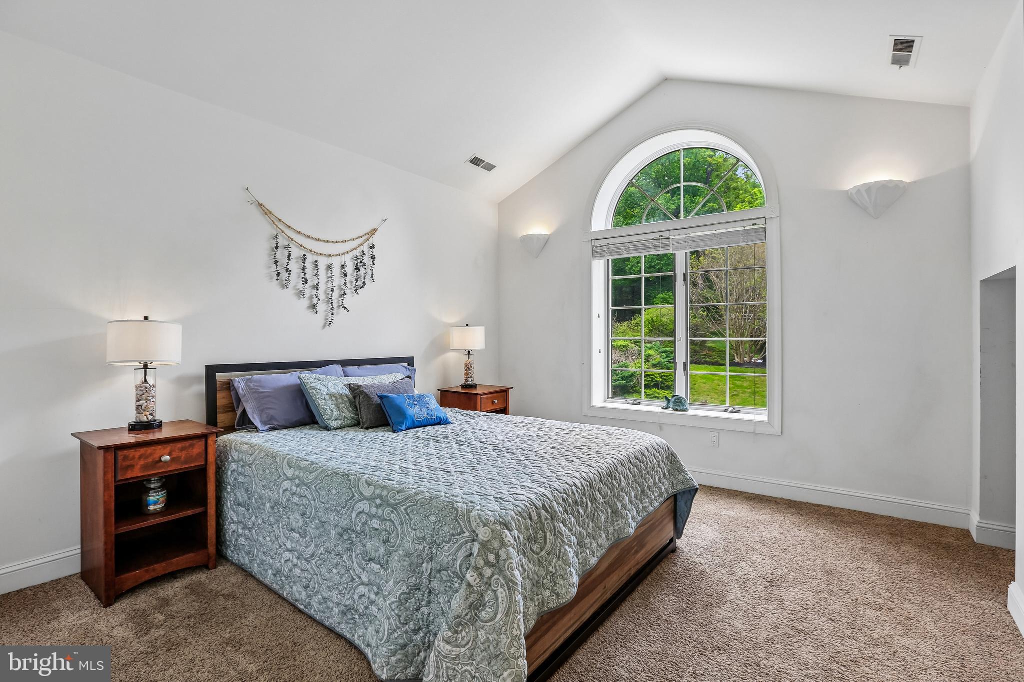 VALLEY BROOK - Residential