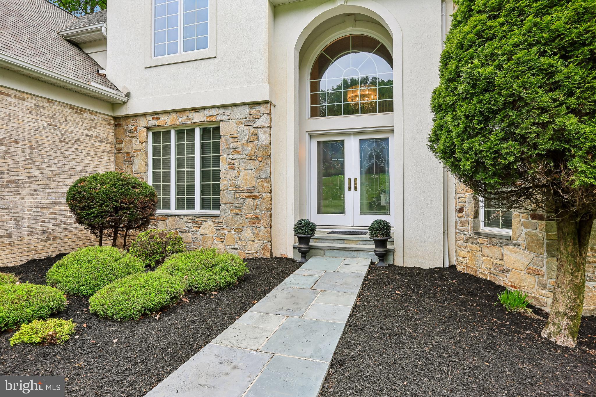 VALLEY BROOK - Residential