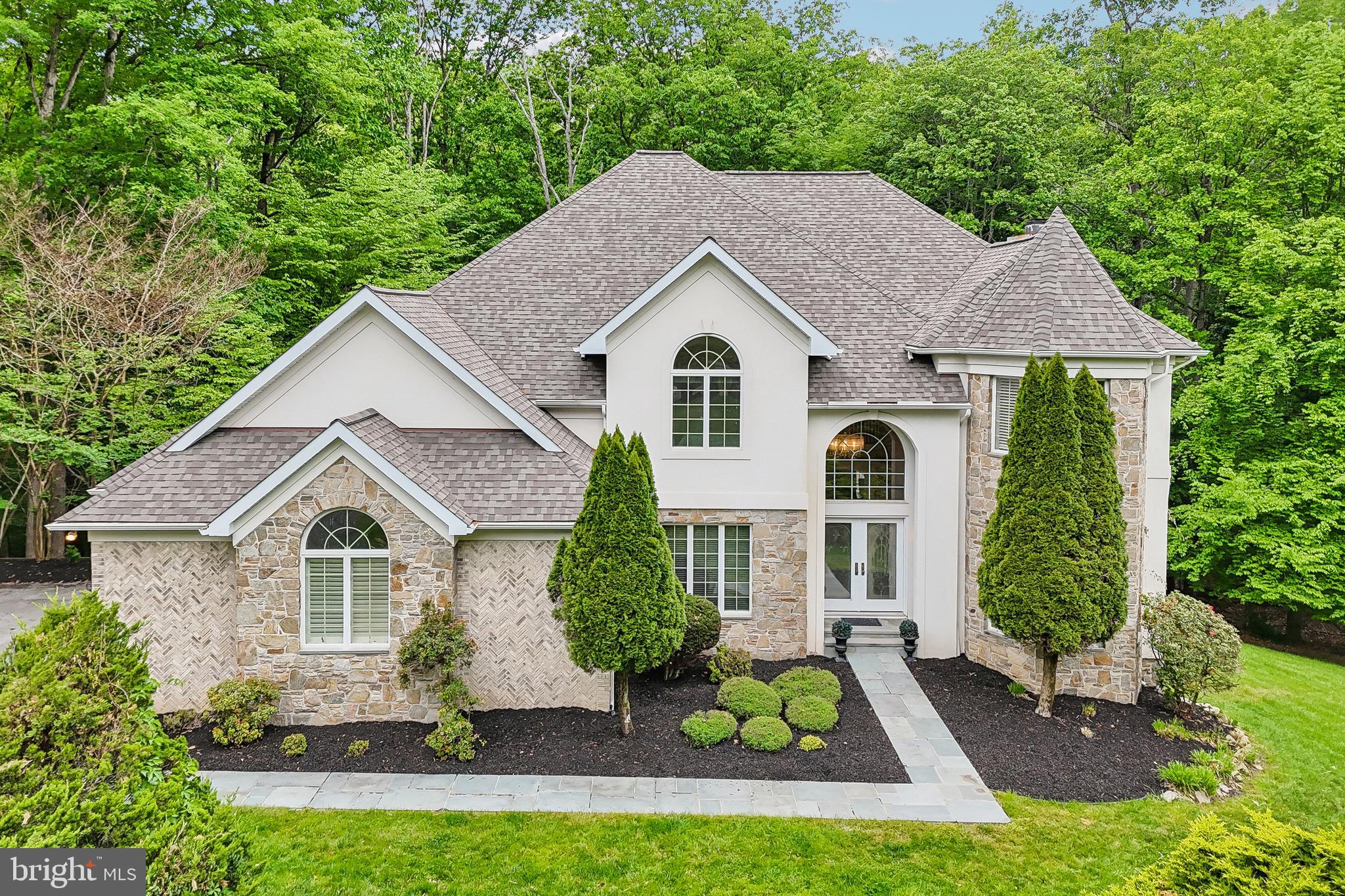 VALLEY BROOK - Residential