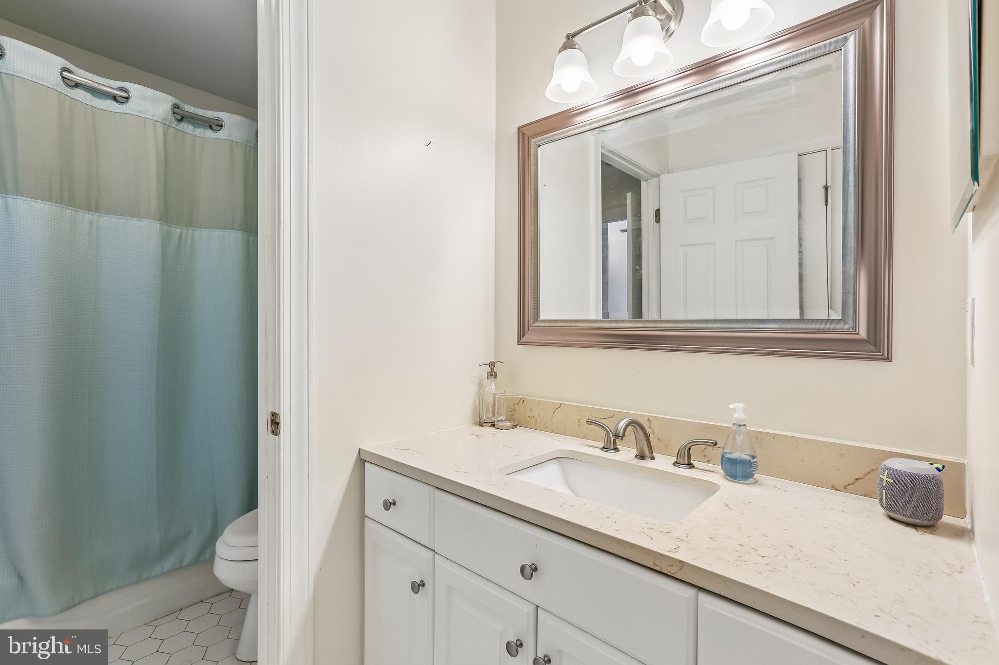 VALLEY BROOK - Residential