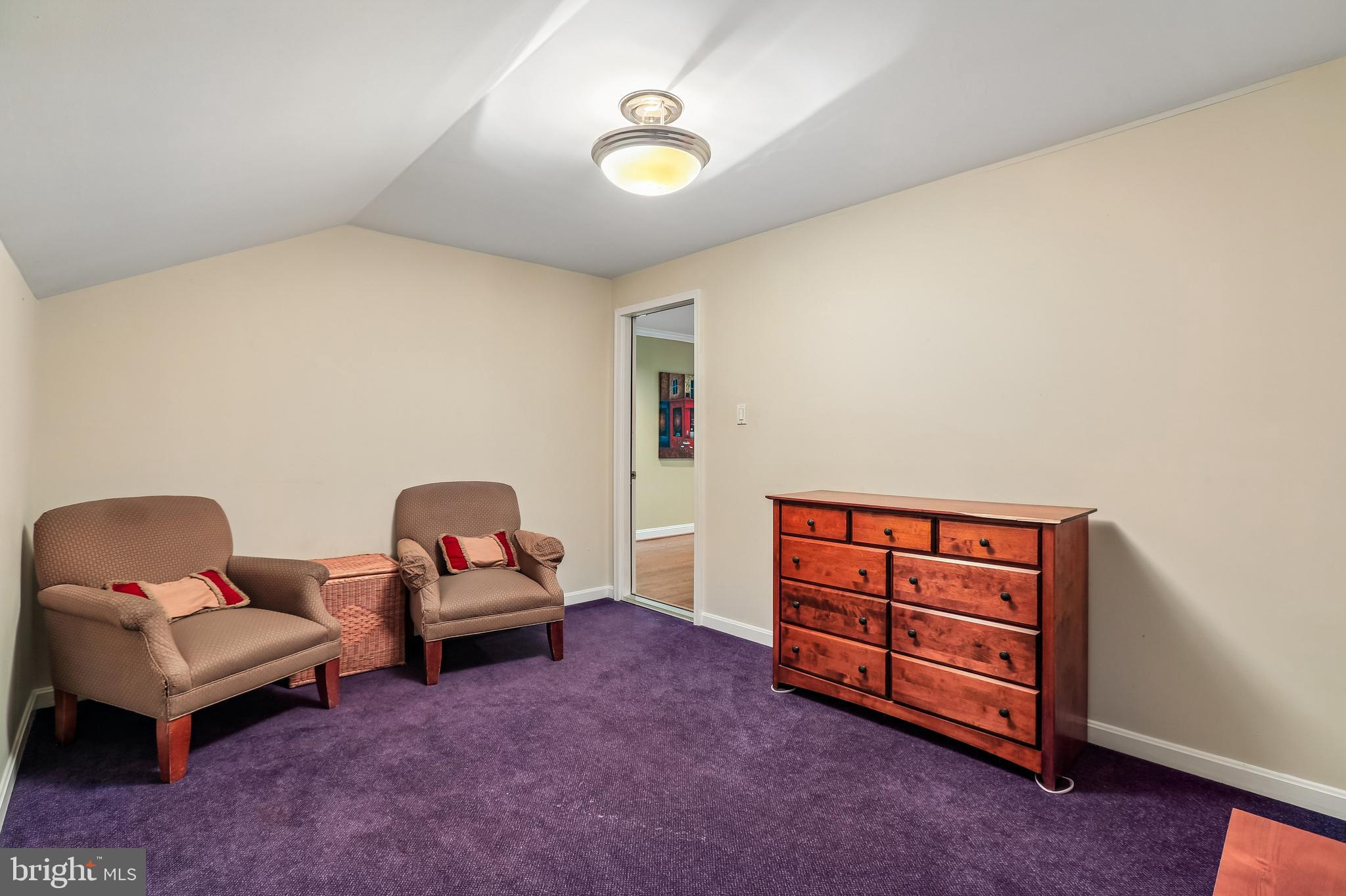 VALLEY BROOK - Residential