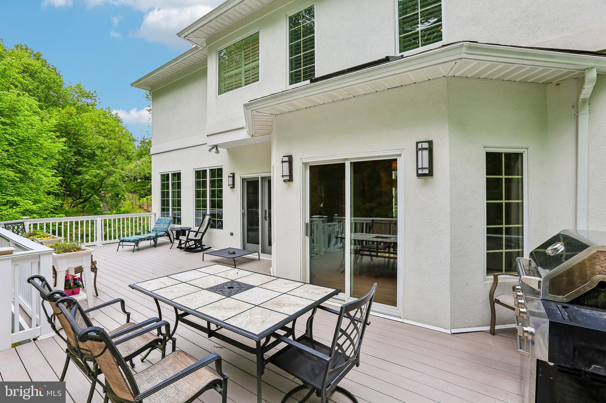 VALLEY BROOK - Residential